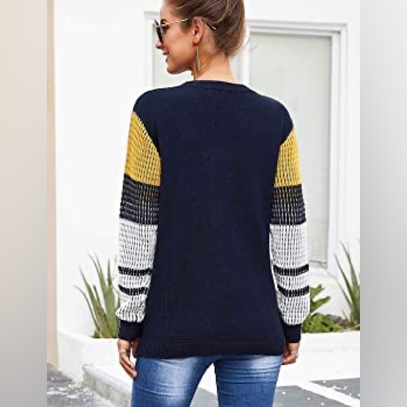 koitmy Women's Cute Contrast Sleeve Knitted Pullover Sweater - Picture 5 of 6